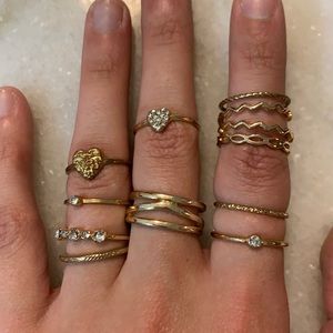 *3 for $10* Lot of gold rings